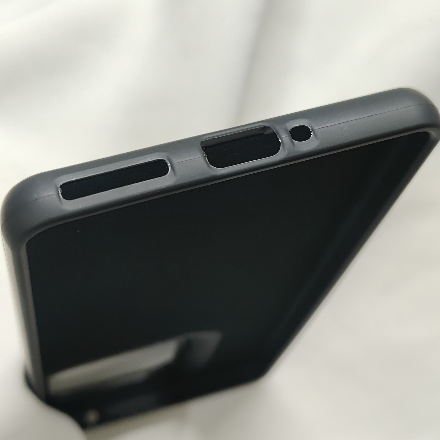 Motorola Edge 70 Black Nilkin Back Cover With Cloth Inside - Image 4