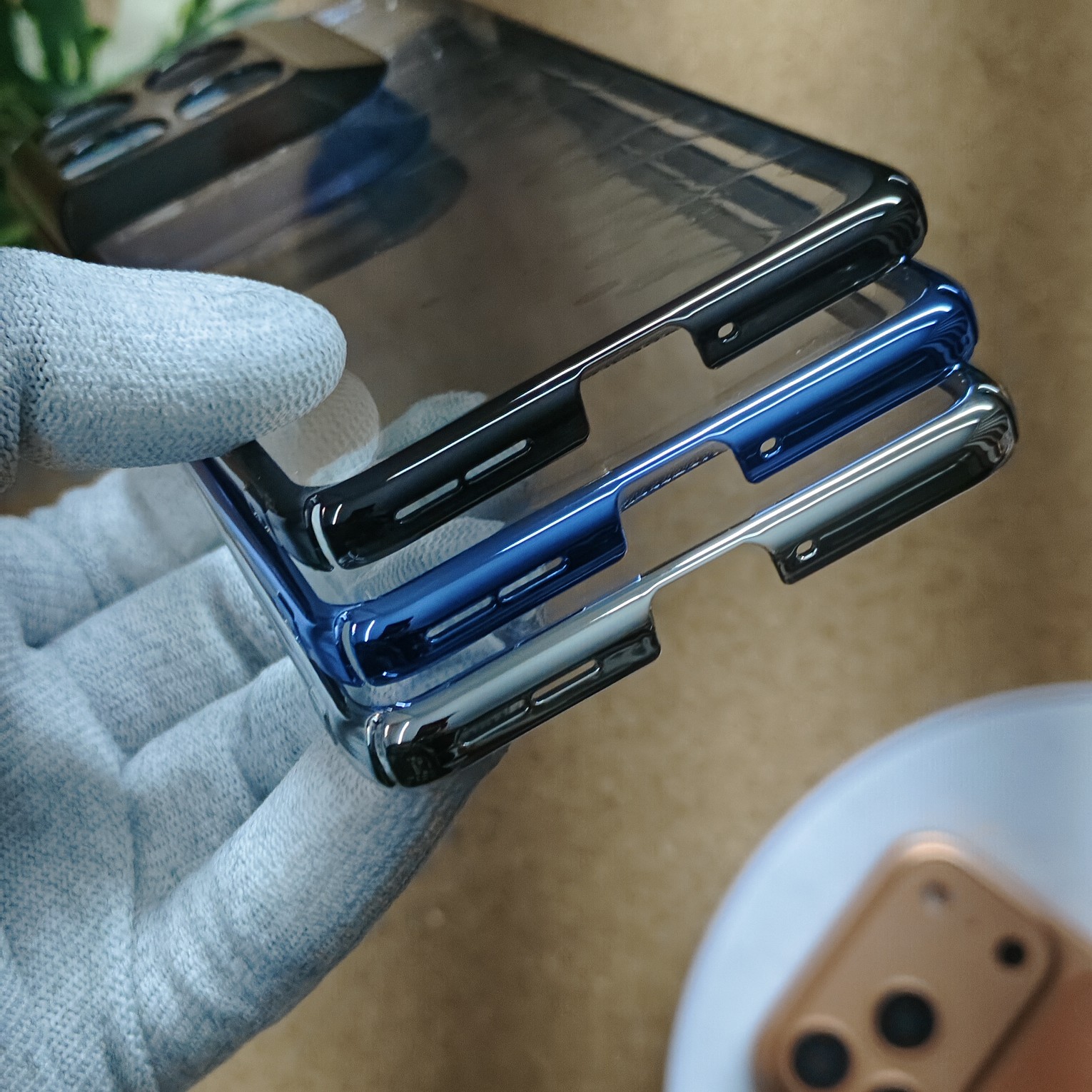 Motorola Edge 70 Stylish Transparent Chrome PC Hard Back Cover - Image 4