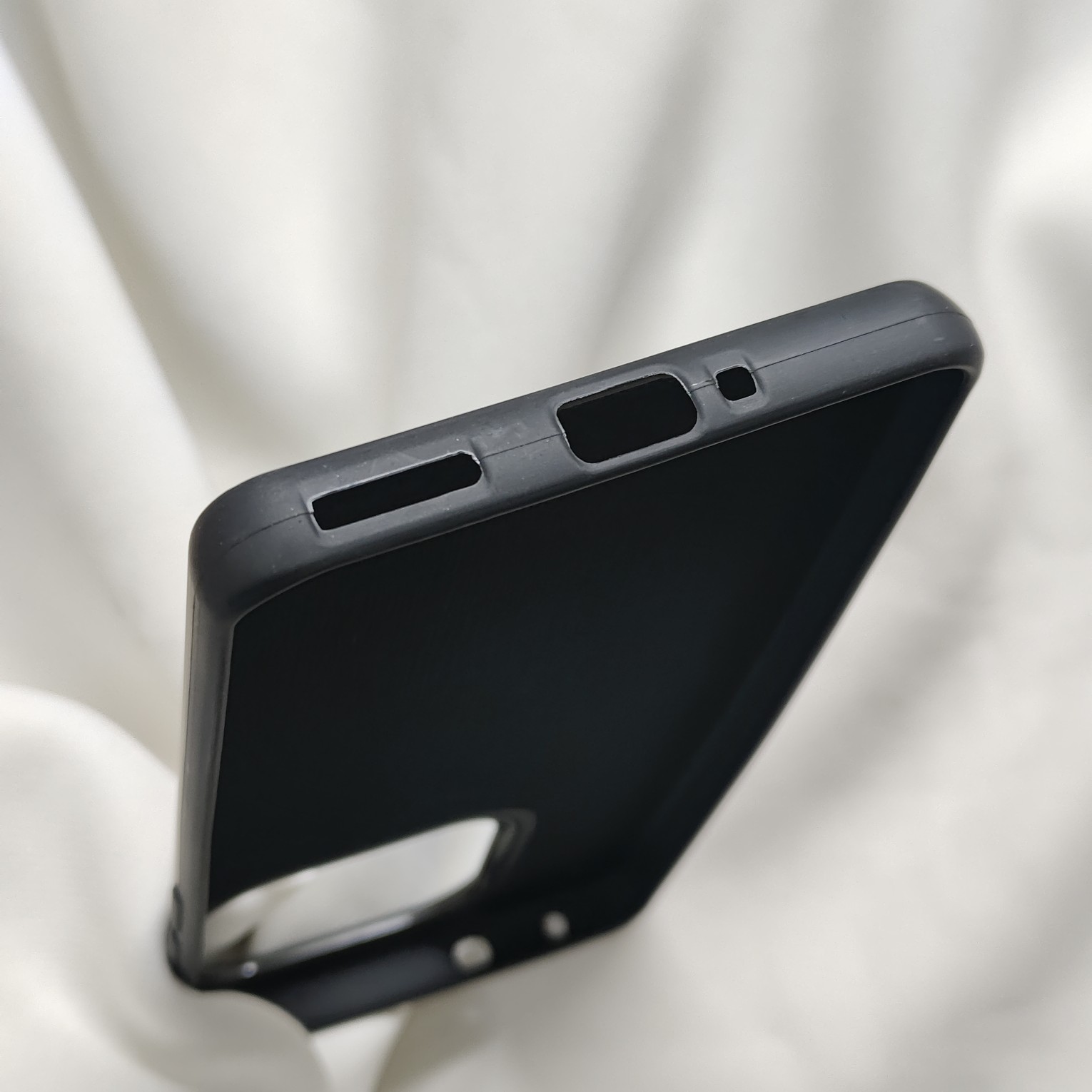 Realme 16 Pro Plus Black Nilkin Back Cover With Cloth Inside - Image 4