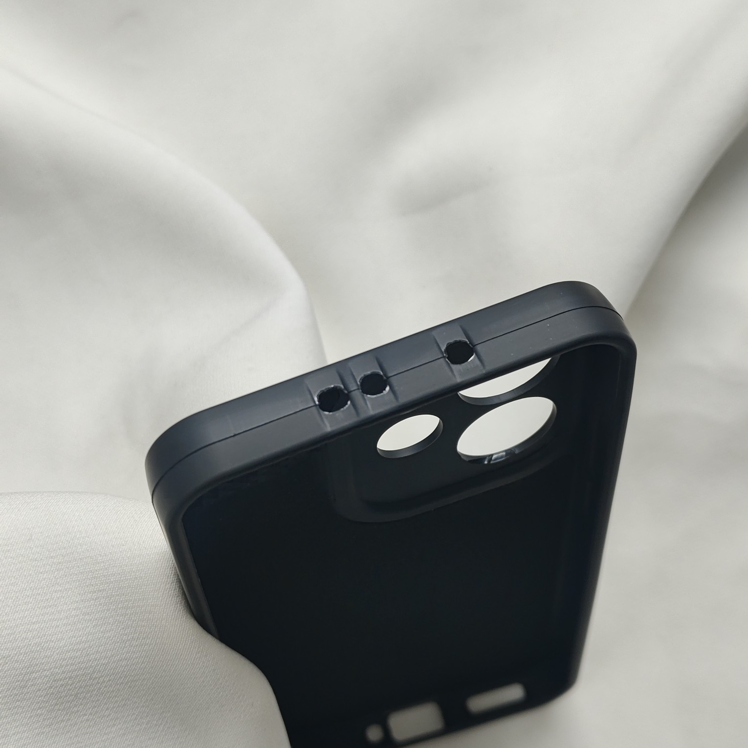 Oppo Reno 15 Pro Mini Black Nilkin Back Cover With Cloth Inside - Image 5
