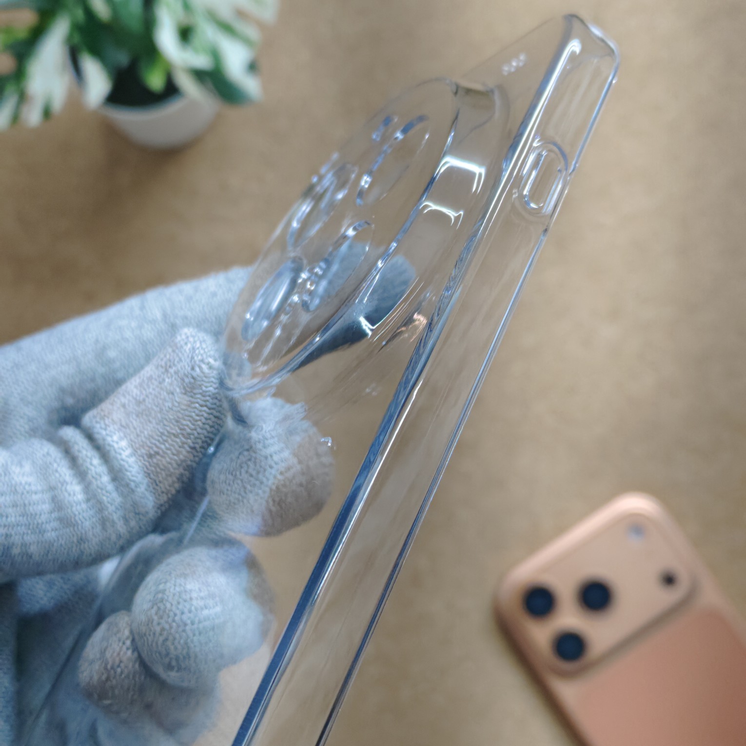 Vivo X300 Pro Transparent Crystal PC Hard Back Cover - Image 5