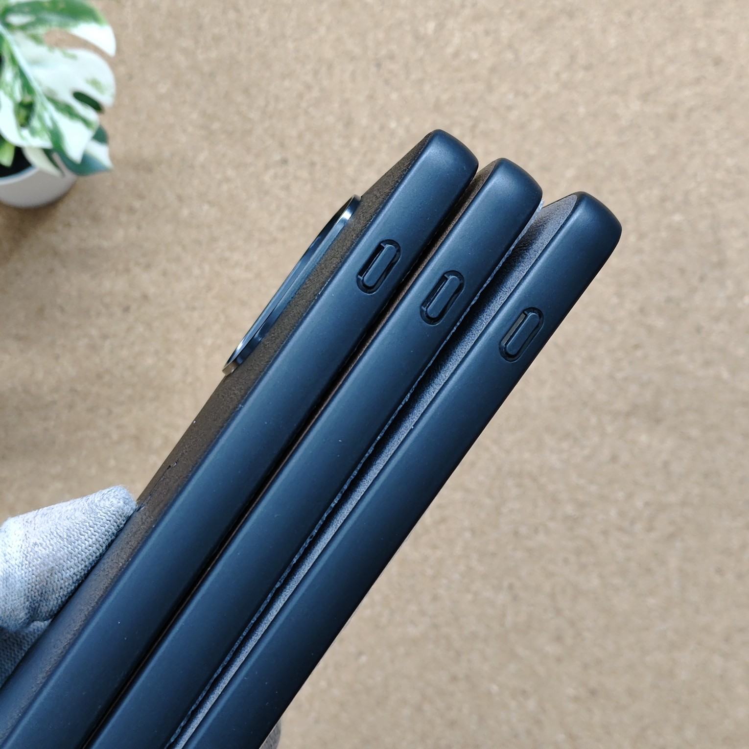 Oneplus 15R Premium Leather Finish Back Cover - Image 5