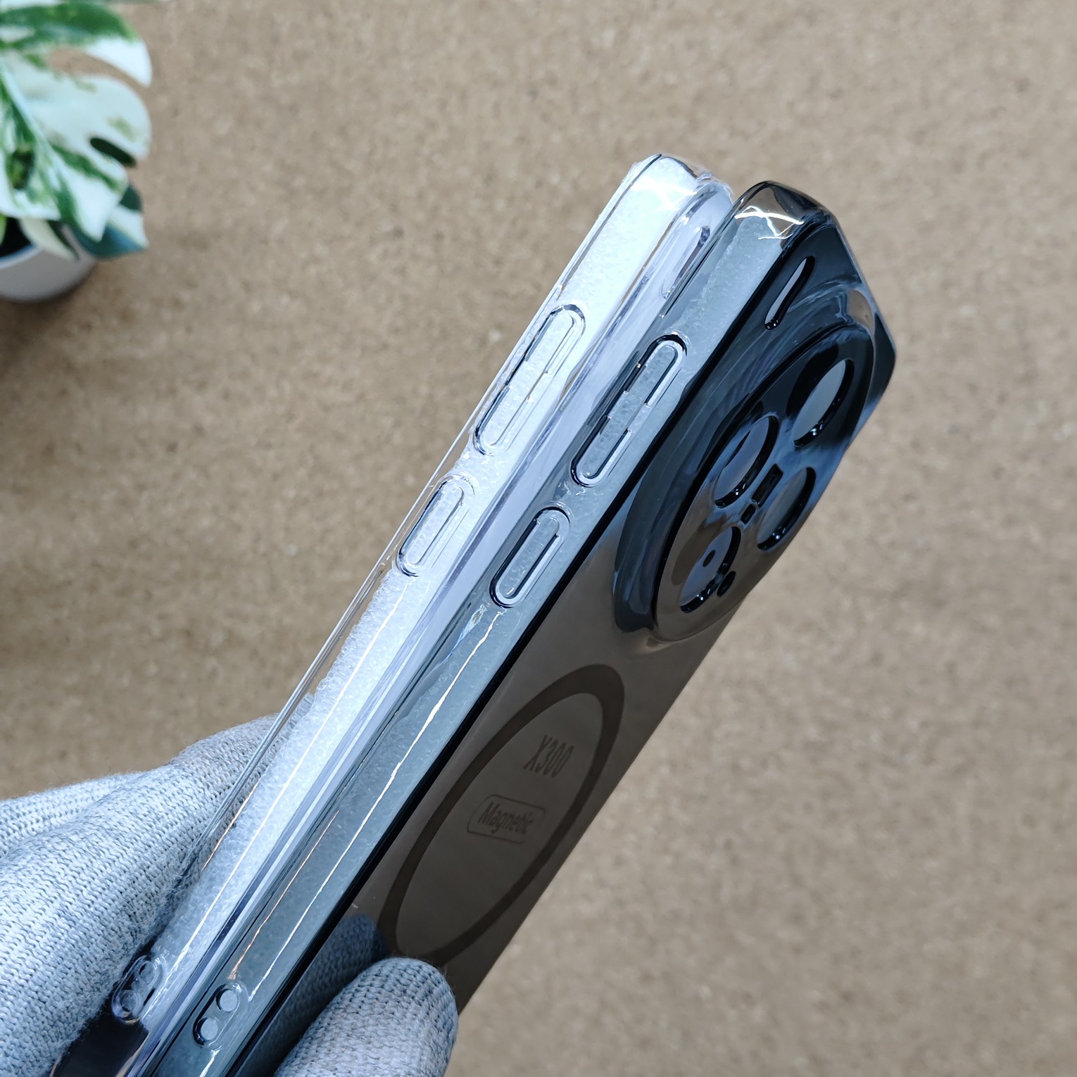 Vivo X300 Crystal Magsafe PC Hard Back Cover - Image 3