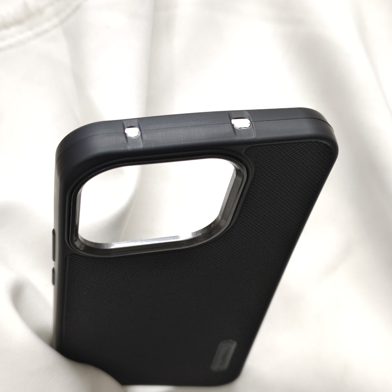 Realme 16 Pro Black Nilkin Back Cover With Cloth Inside – BT Limited ...