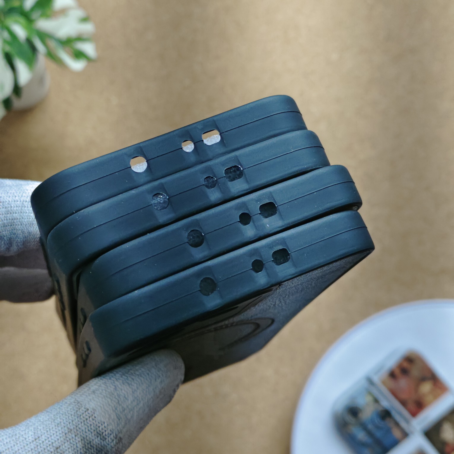 Oppo Reno 15 Pro Mini Stylish Silicon Textured No Magsafe Back Cover - Image 5