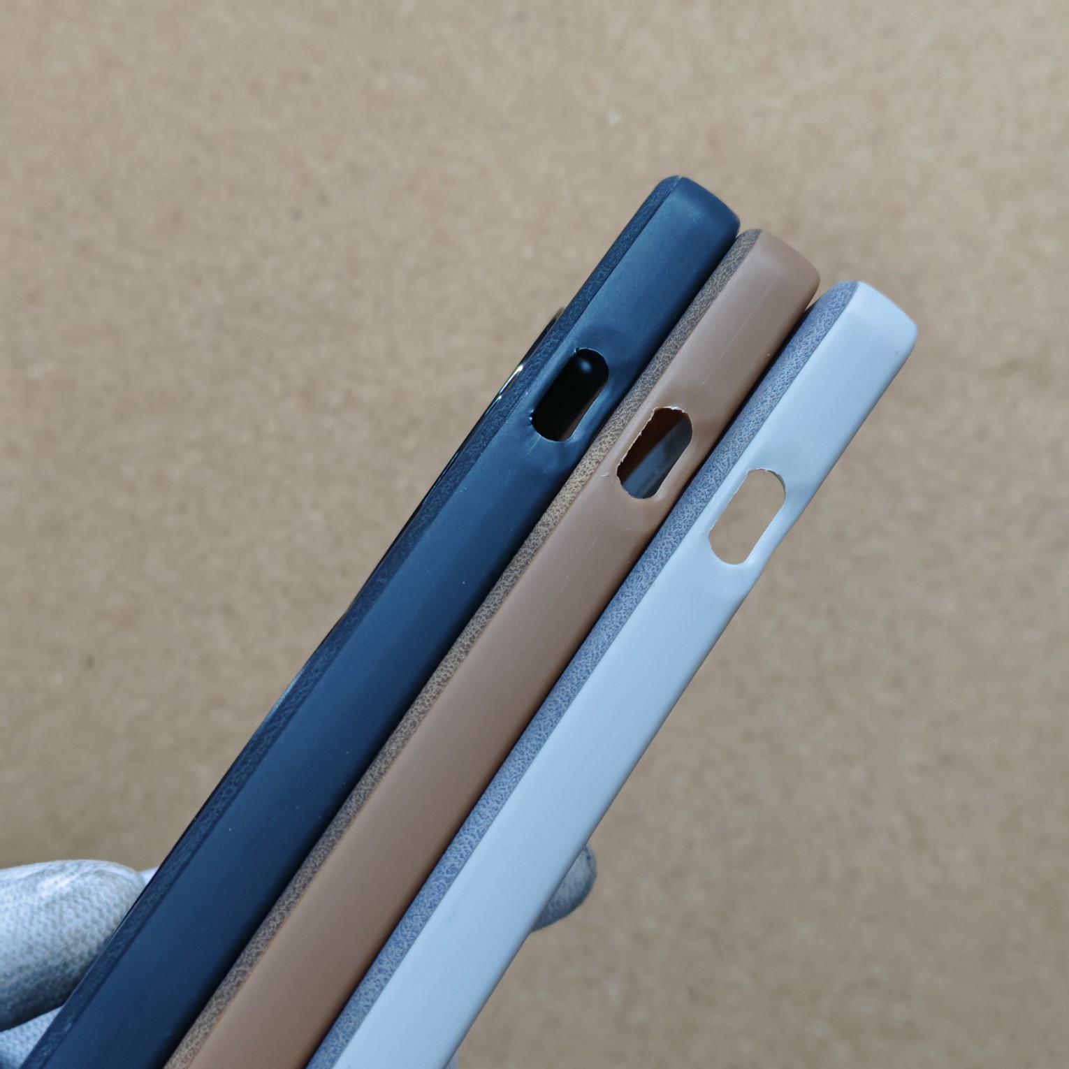 OnePlus 13R Puloka Luxury Leather Back Cover with Magsafe - Image 5