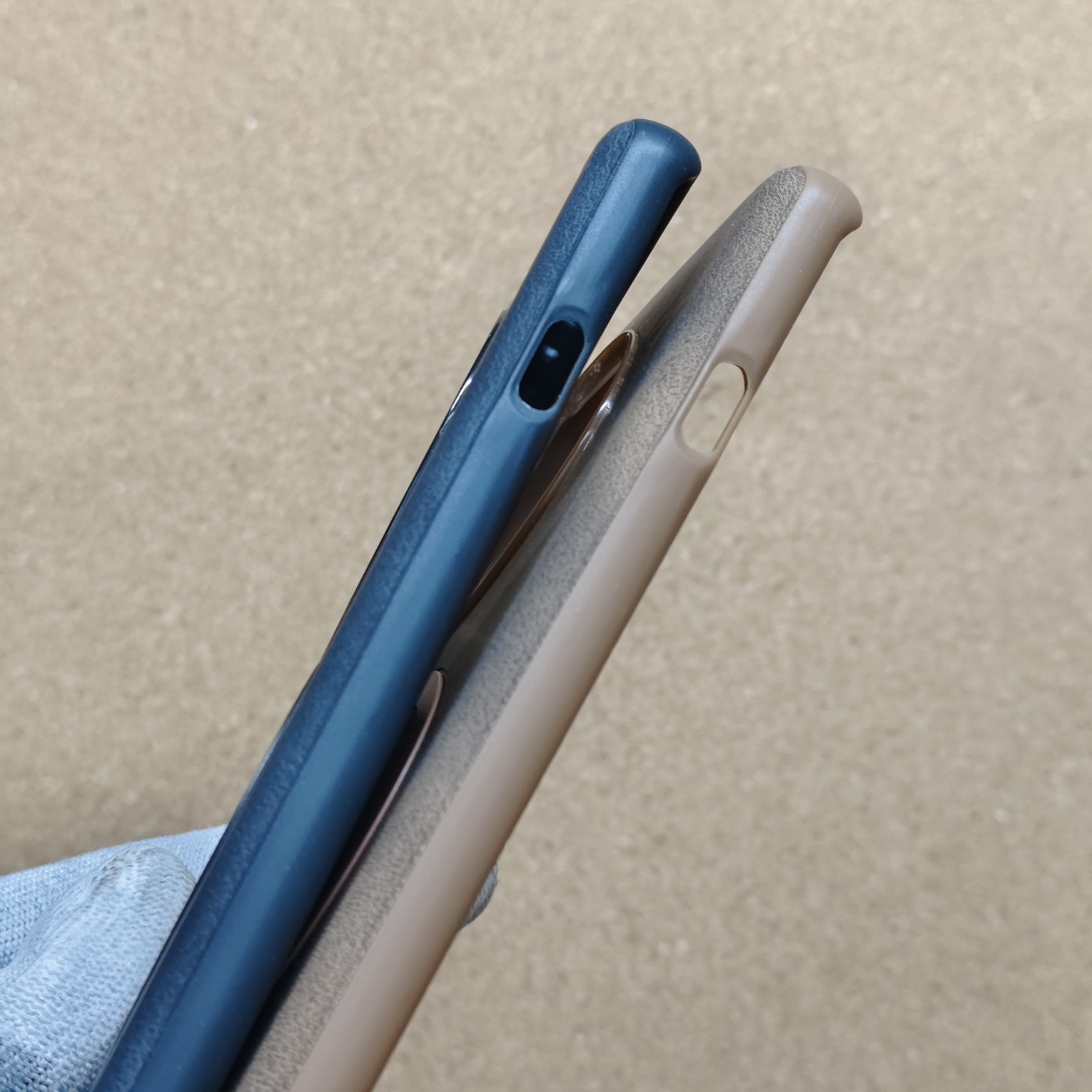 OnePlus 12R Puloka Luxury Leather Back Cover with Magsafe - Image 5