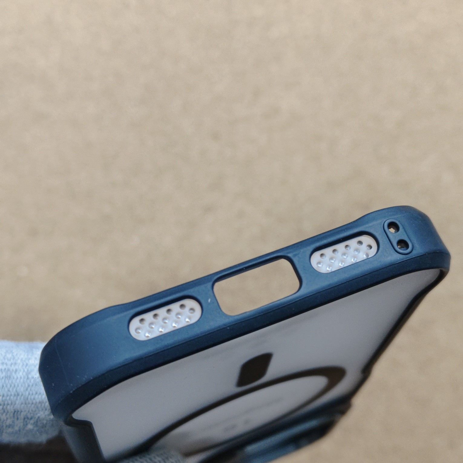 iPhone 16 Premium Magsafe Camera Stand Back Cover - Image 4