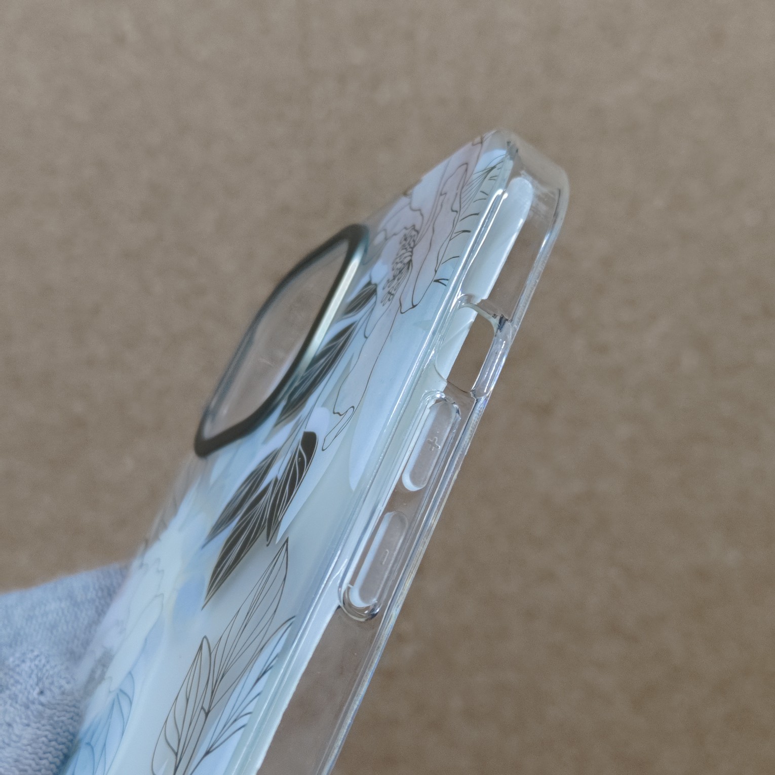 iPhone 15 Premium Girlish Flower Design Transparent Back Cover - Image 5