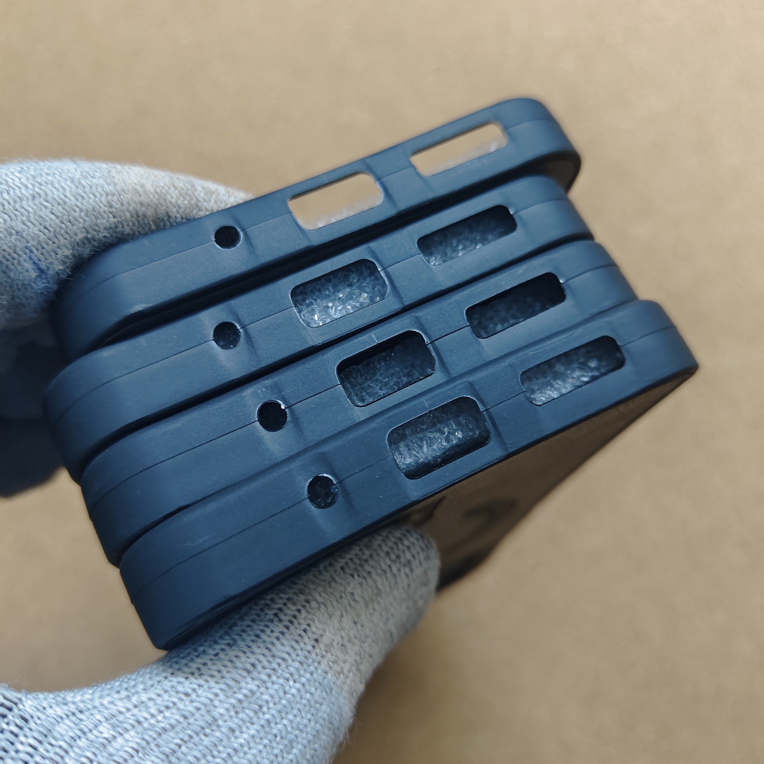 iQOO Z11x Stylish Silicon Textured No Magsafe Back Cover - Image 4