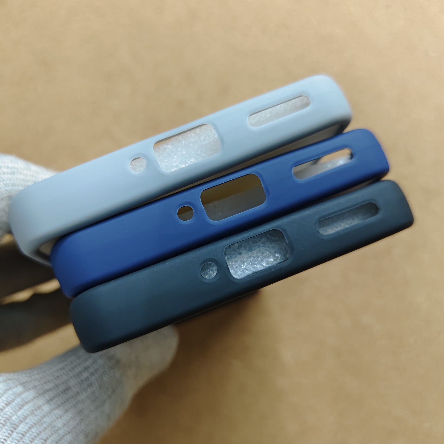 Realme 11 Pro Plus & 11 Pro & Narzo 70 Pro Premium Silicon Back Cover No Magsafe - Image 4