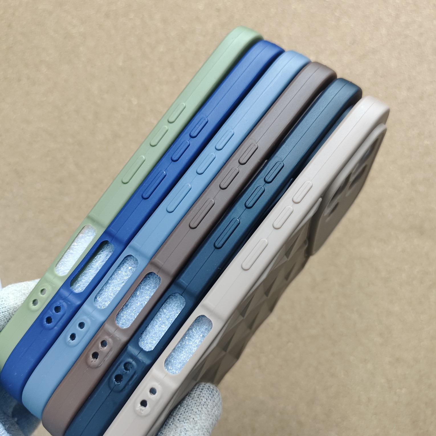 Infinix Note 60 Diamond Design Silicon Back Cover - Image 3