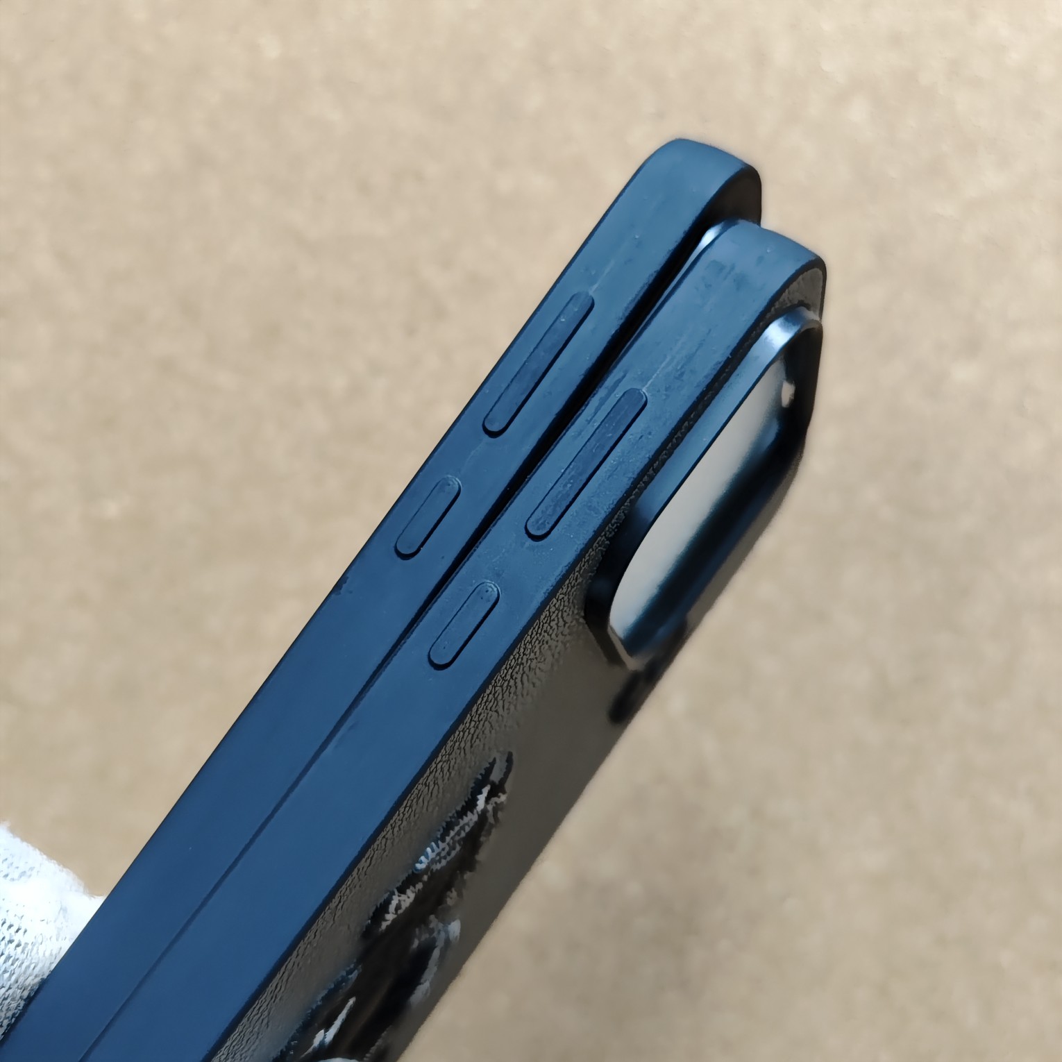 Oneplus 15 Premium Polo Leather Back Cover Open Camera - Image 3