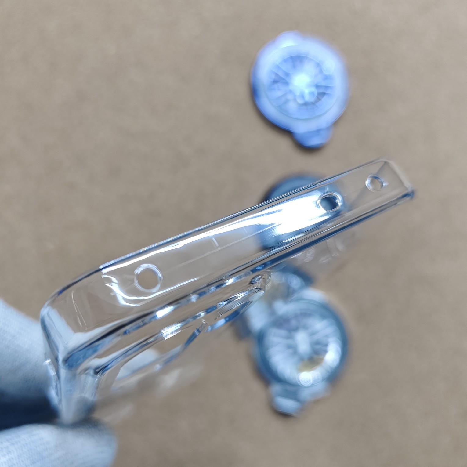 Oneplus 15R Transparent Crystal PC Hard Back Cover With Wheel Magsafe Stand - Image 6