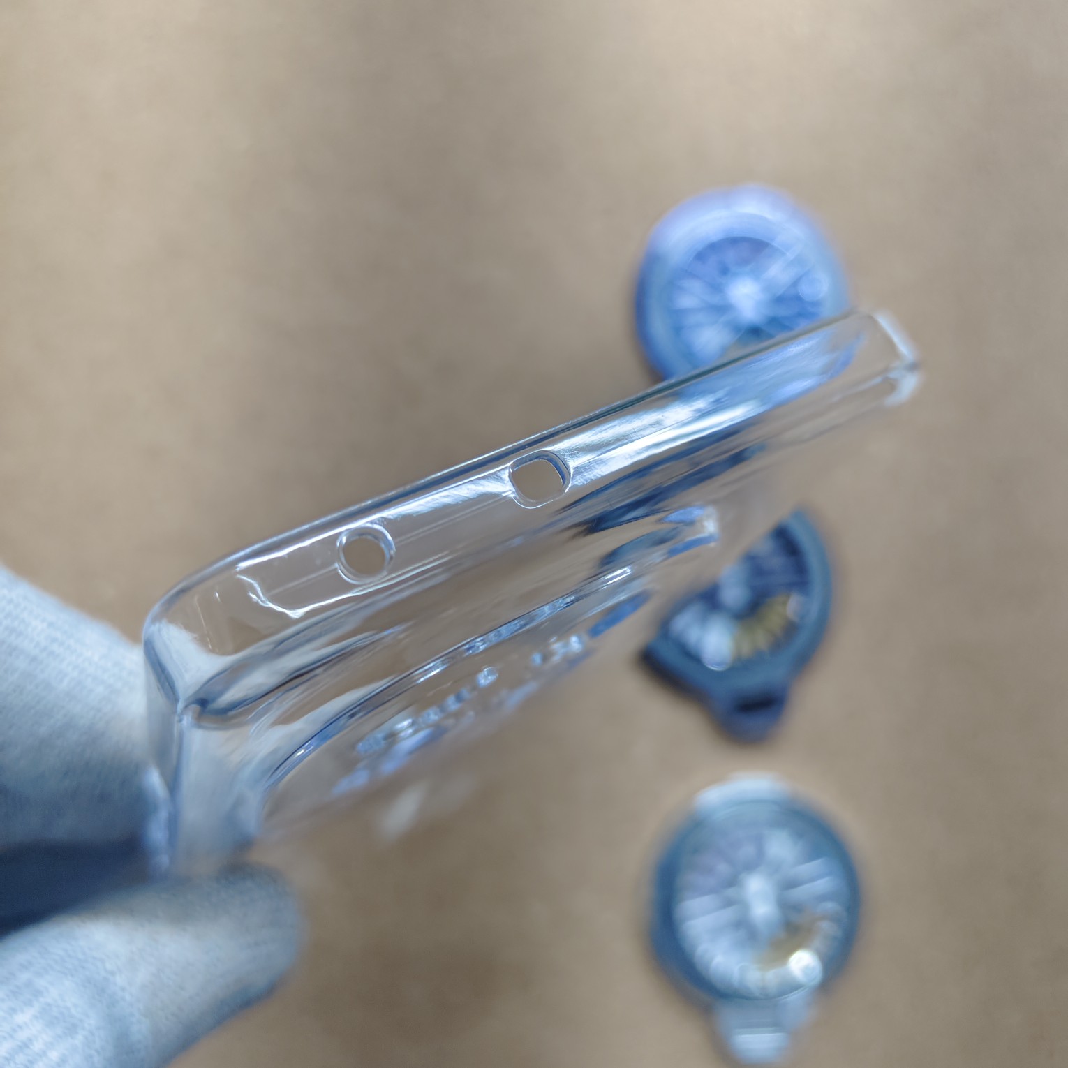 iQOO Neo 10 Transparent Crystal PC Hard Back Cover With Wheel Magsafe Stand - Image 5