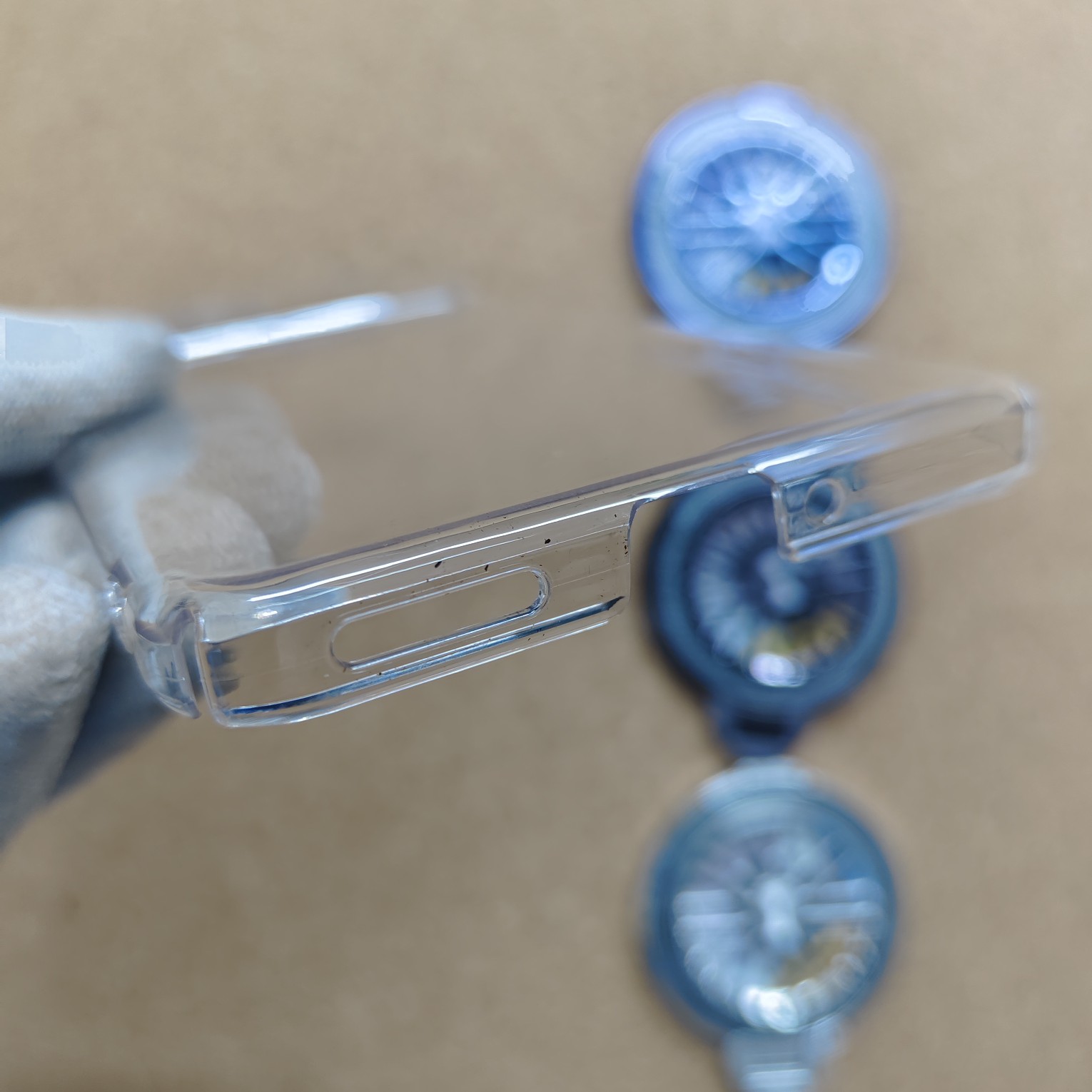 Realme P4 Pro Transparent Crystal PC Hard Back Cover With Wheel Magsafe Stand - Image 4