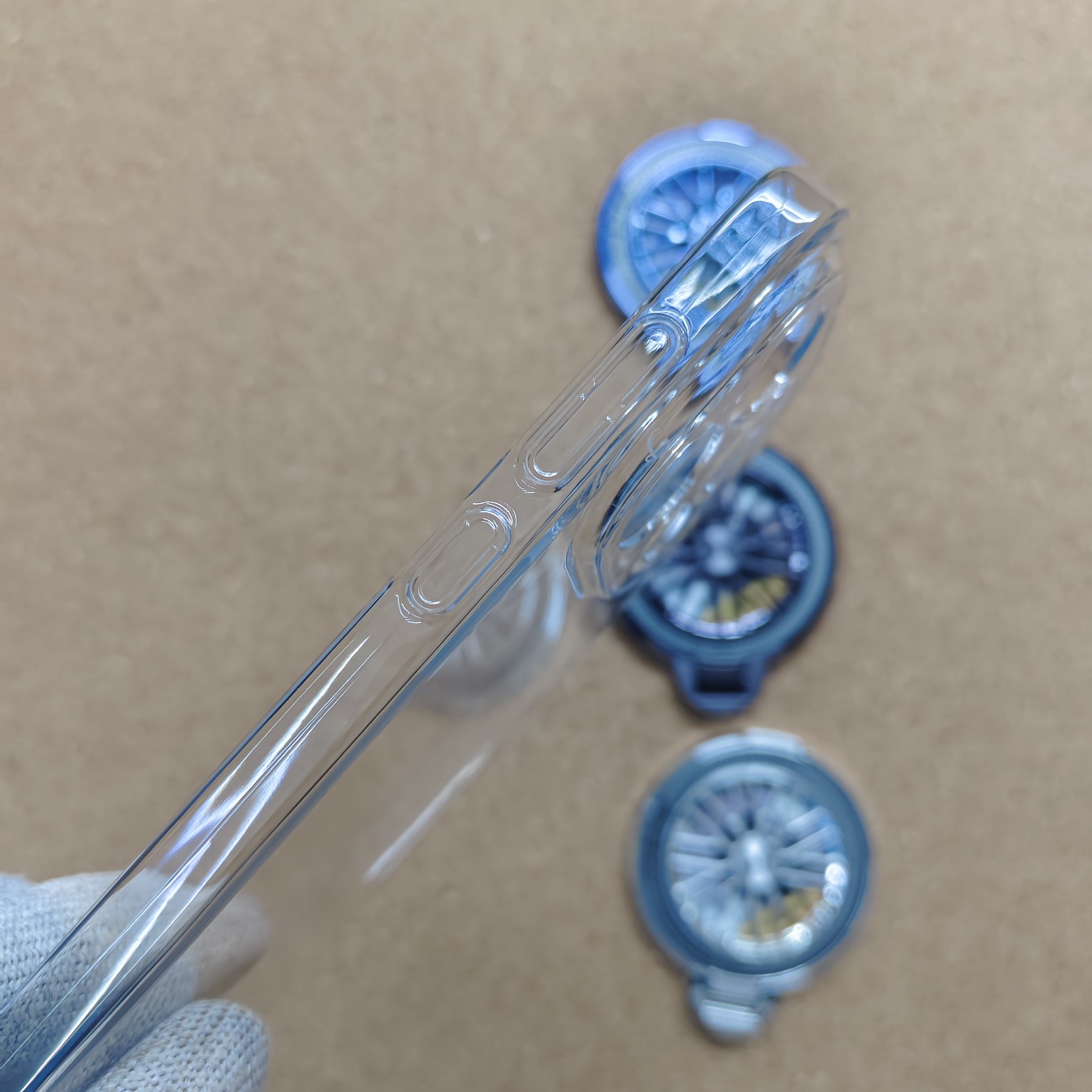 Oppo Find X9 Transparent Crystal PC Hard Back Cover With Wheel Magsafe Stand - Image 3