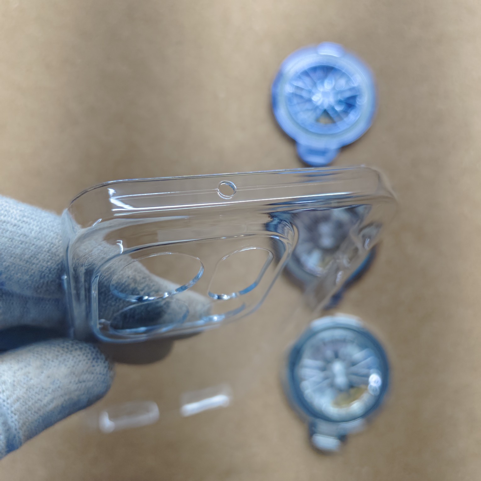 Oppo Find X9 Transparent Crystal PC Hard Back Cover With Wheel Magsafe Stand - Image 6