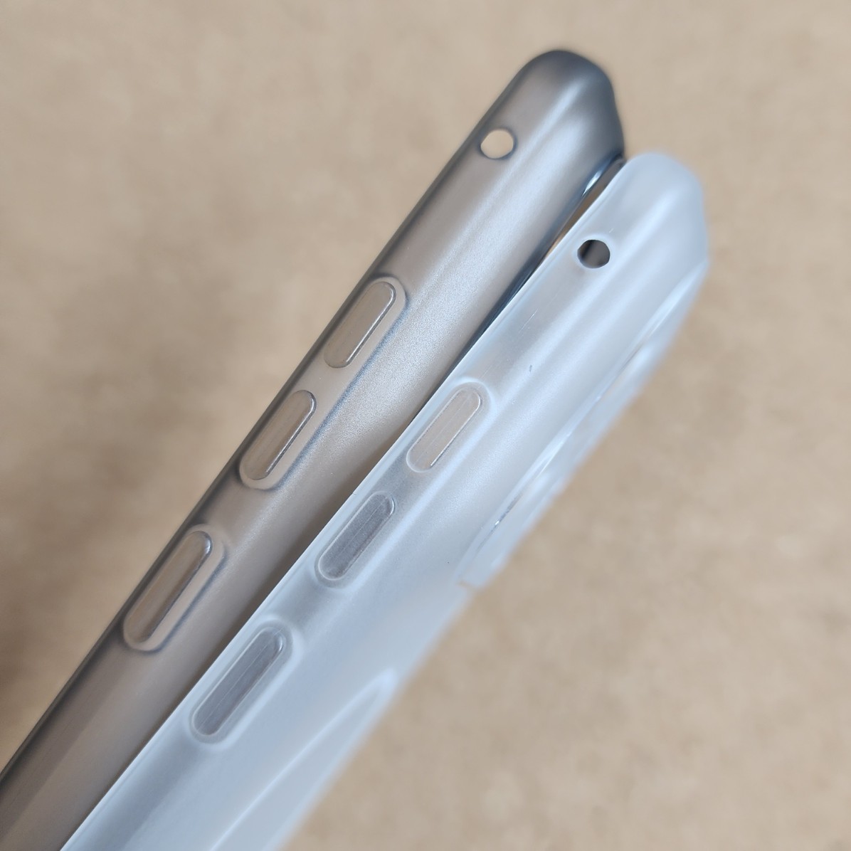 Moto Edge 70 Fusion Paper Silicon Shadow Back Cover No Magsafe - Image 6