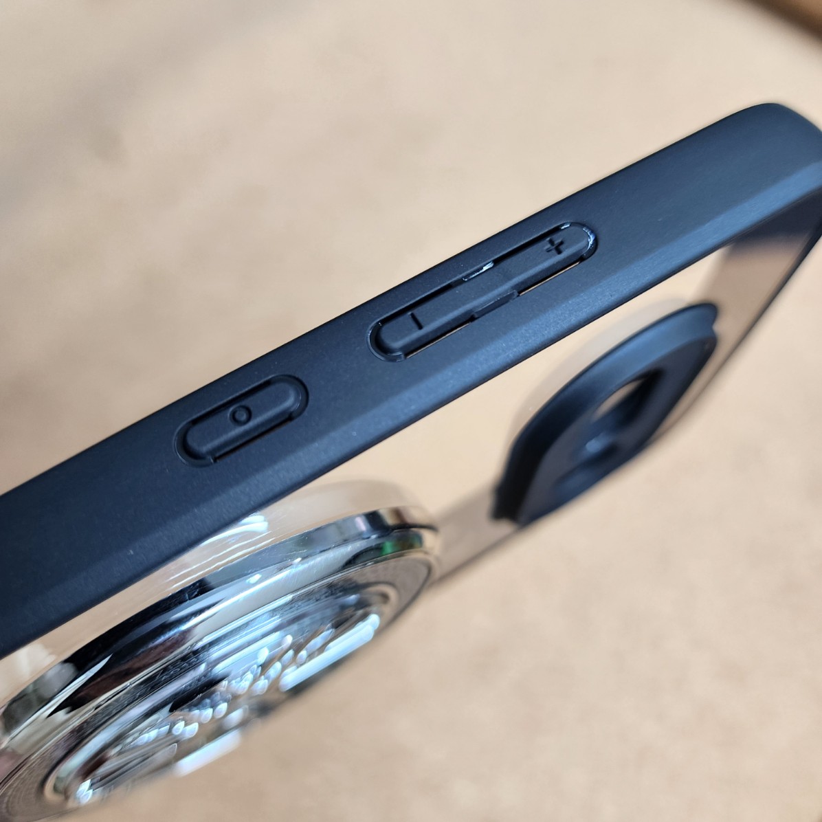 Nothing Phone 4a Premium Transparent Doyers Back Cover Magsafe Wheel - Image 5