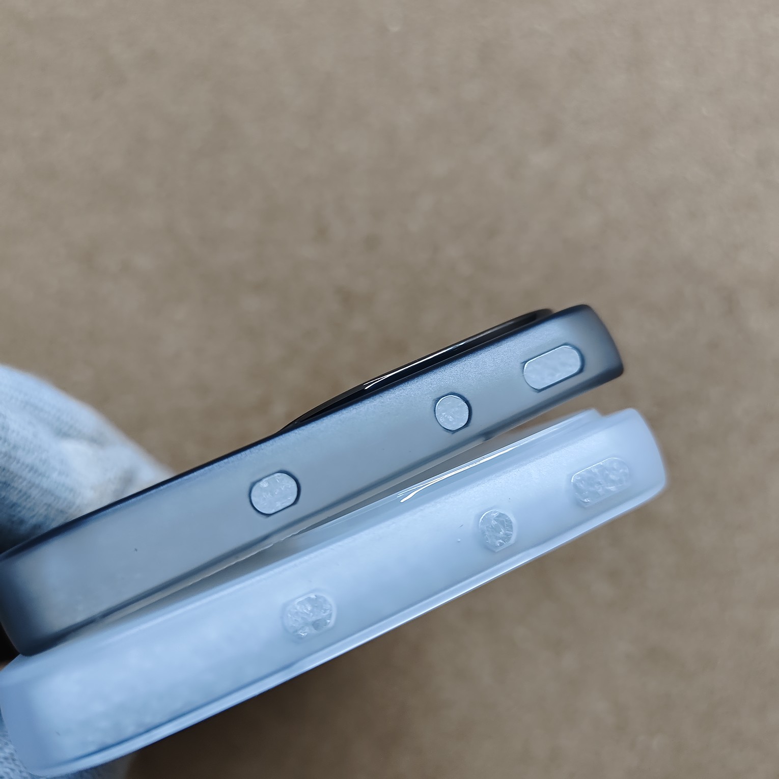 Oppo Reno 15 Paper Silicon Shadow Back Cover No Magsafe - Image 5