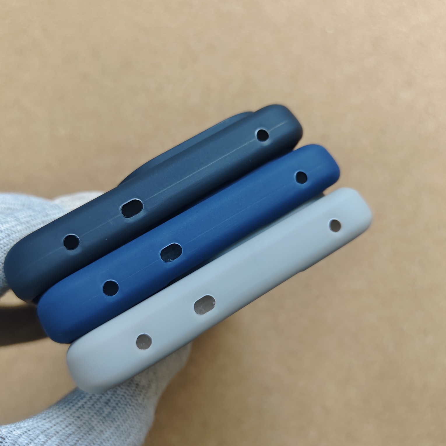 Realme 16 Pro Plus Premium Silicon Dotted Back Cover With Cloth Inside - Image 5