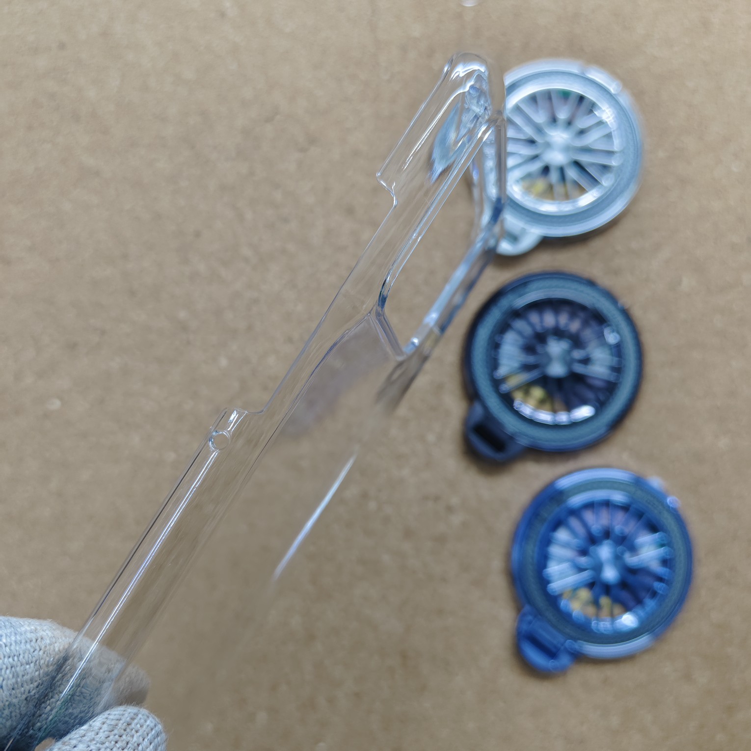 Motorola Edge 60 Pro Transparent Crystal PC Hard Back Cover With Wheel Magsafe Stand - Image 3