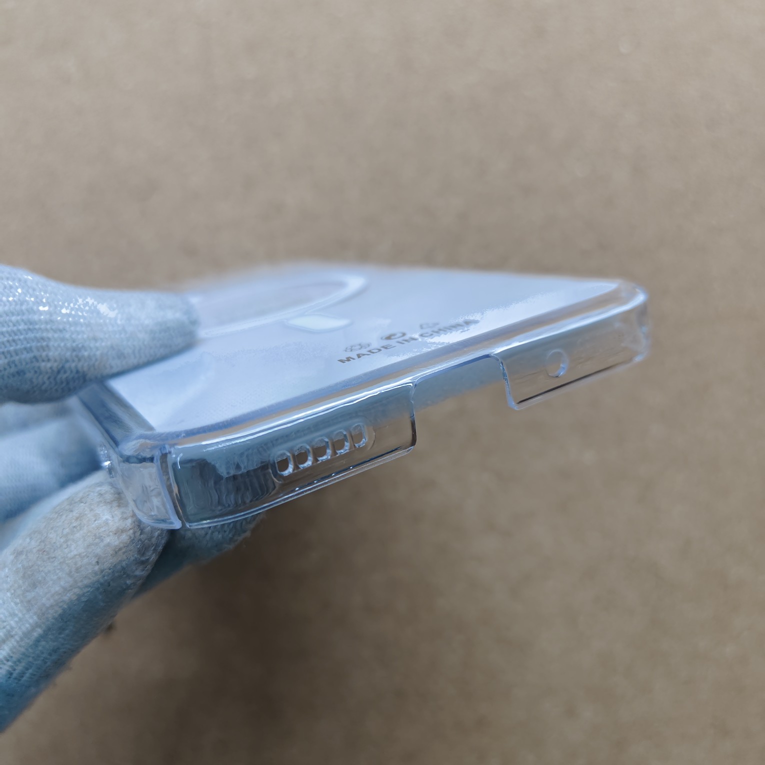 Vivo Y51 Pro & T5x & iQOO Z11x Crystal Magsafe PC Hard Back Cover - Image 4