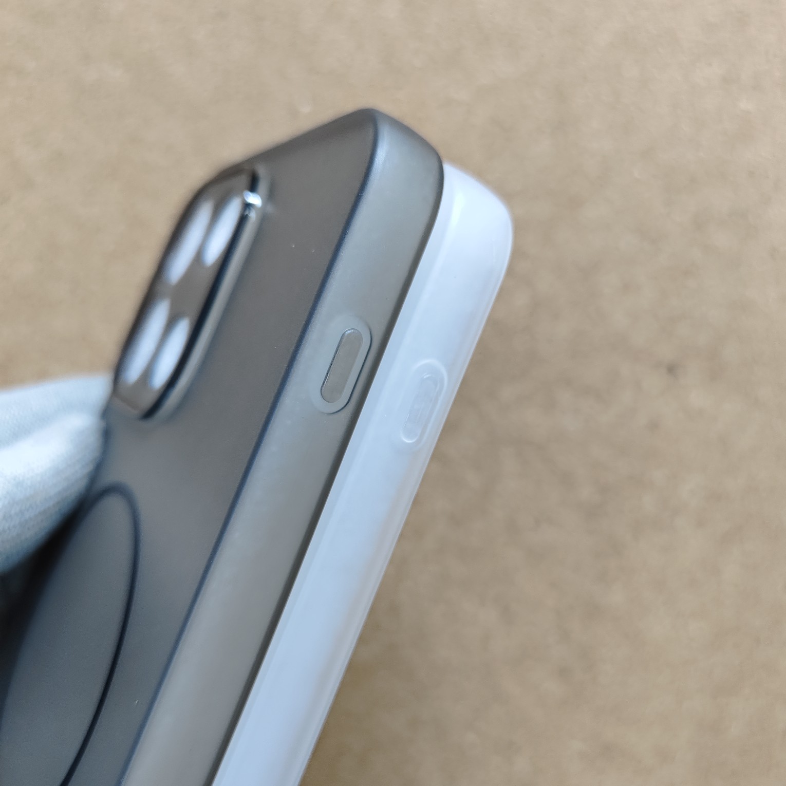 Oneplus Nord 6 Paper Shadow Silicon Back Cover No Magsafe - Image 5
