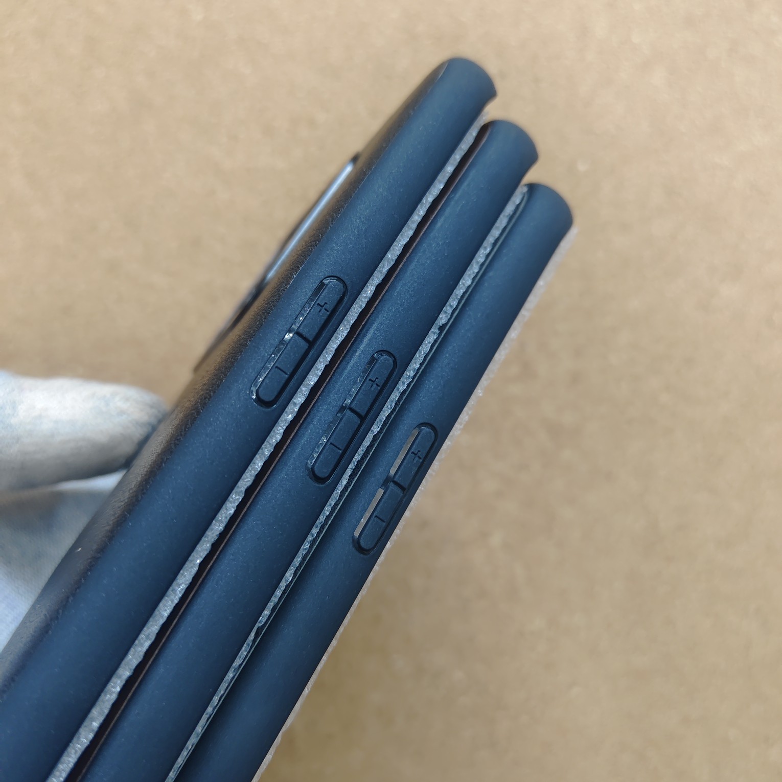 Oneplus 10 Pro Premium Leather Finish Back Cover - Image 5