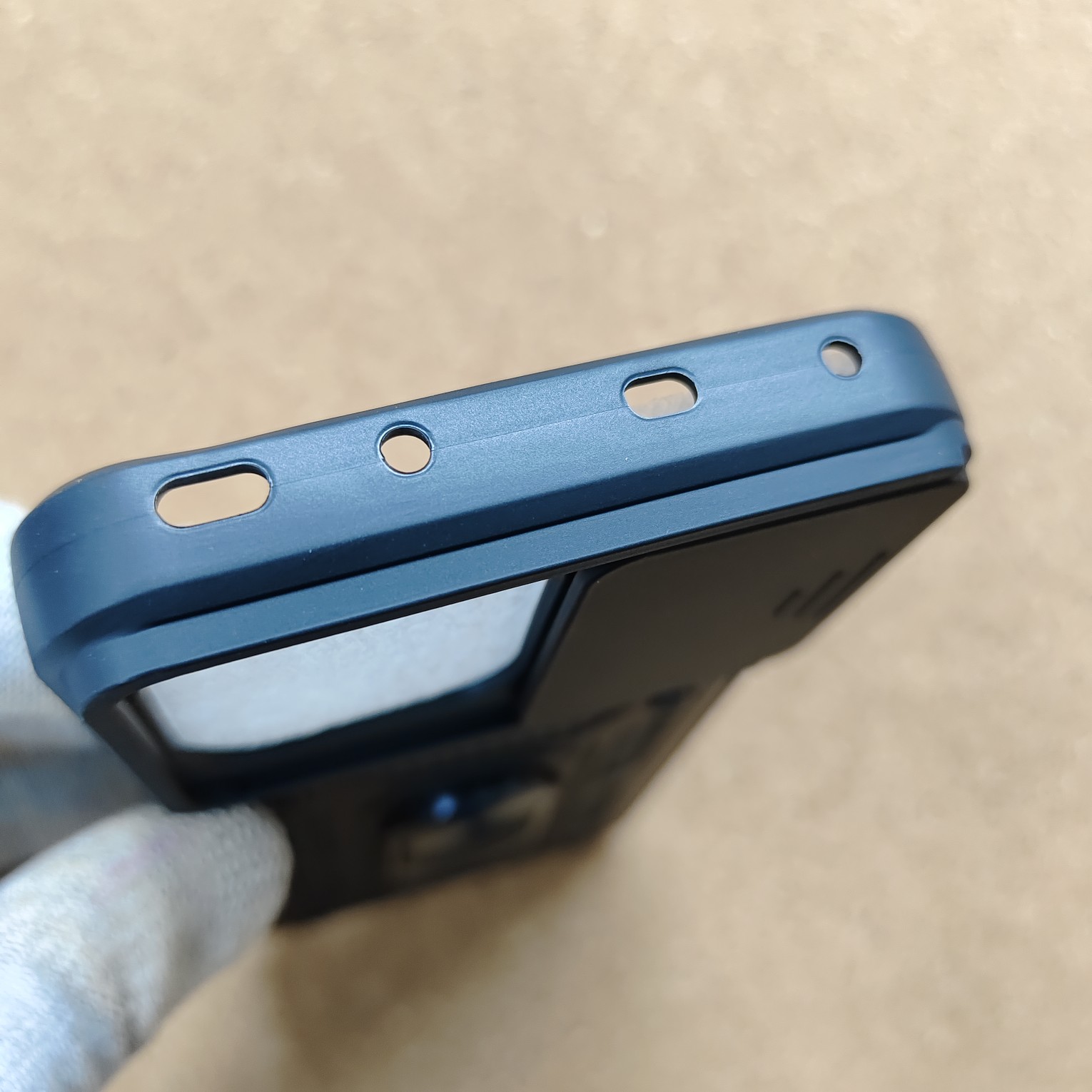 Oppo Reno 15 Shutter Armor Back Cover with ring holder - Image 6