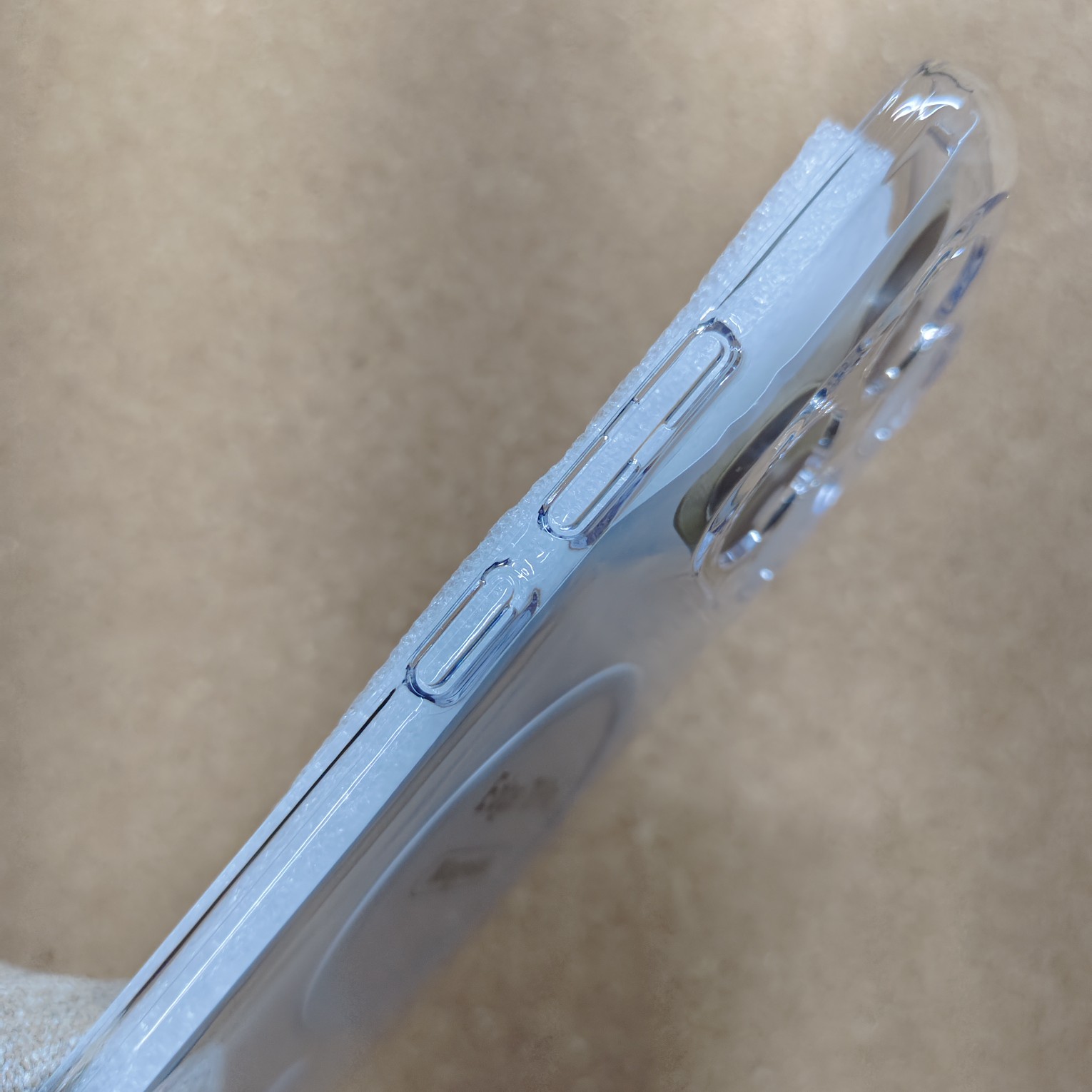 Motorola Edge 70 Pro Crystal Magsafe PC Hard Back Cover - Image 3