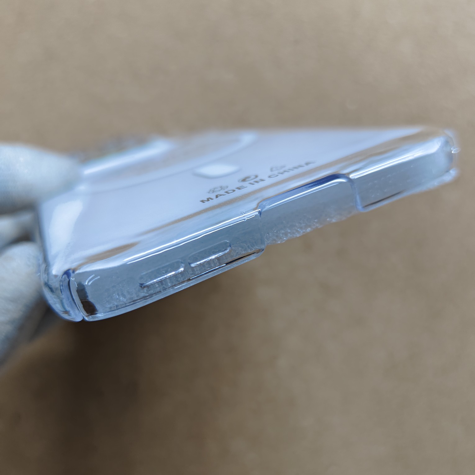 Motorola Edge 70 Pro Crystal Magsafe PC Hard Back Cover - Image 4
