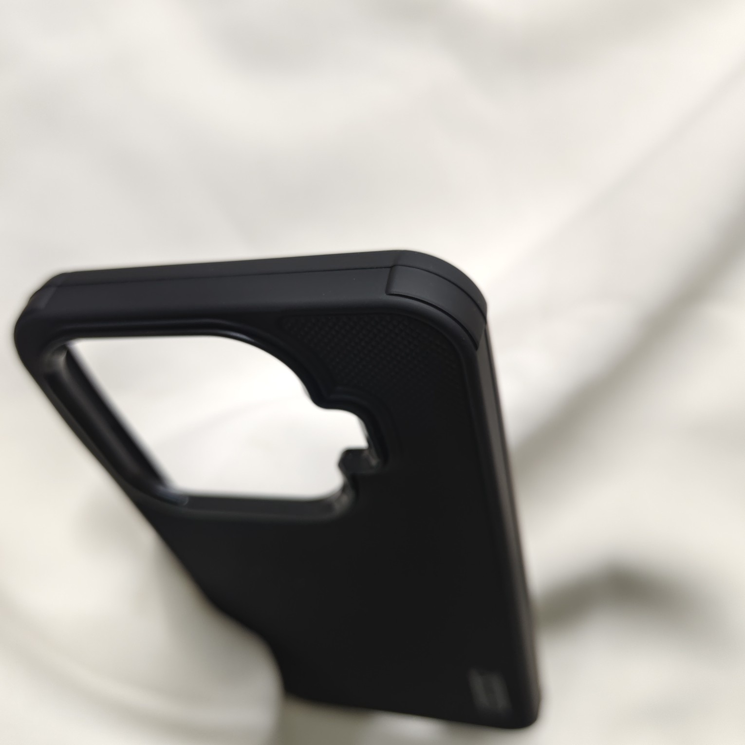 Xiaomi 17T Black Nilkin Back Cover With Cloth Inside - Image 5