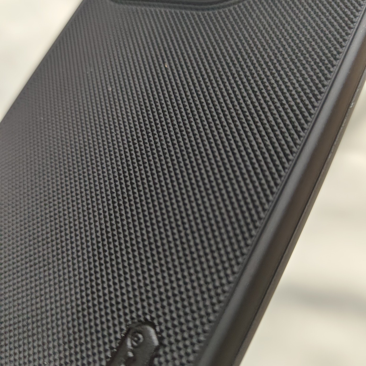 Xiaomi 17T Black Nilkin Back Cover With Cloth Inside - Image 6