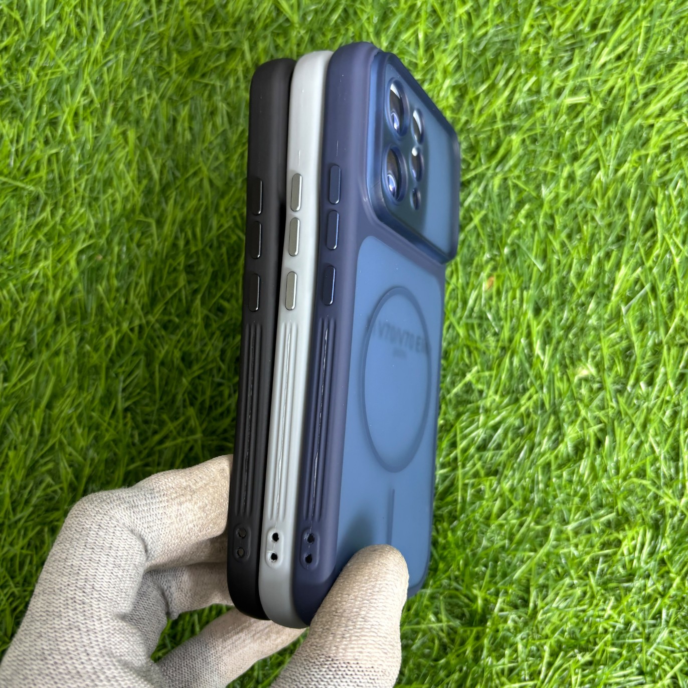Vivo V70 & V70 Elite Frosted Metal Button No Magsafe Back Cover - Image 4