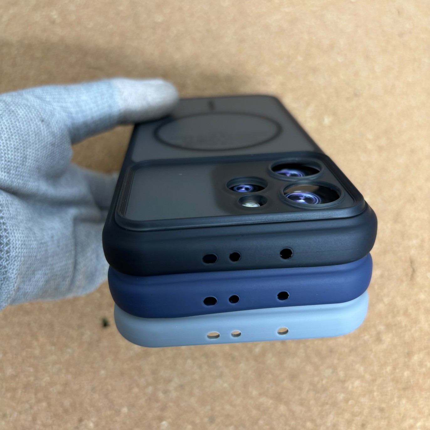 Oppo Reno 15 Pro Mini Frosted Metal Button No Magsafe Back Cover - Image 6