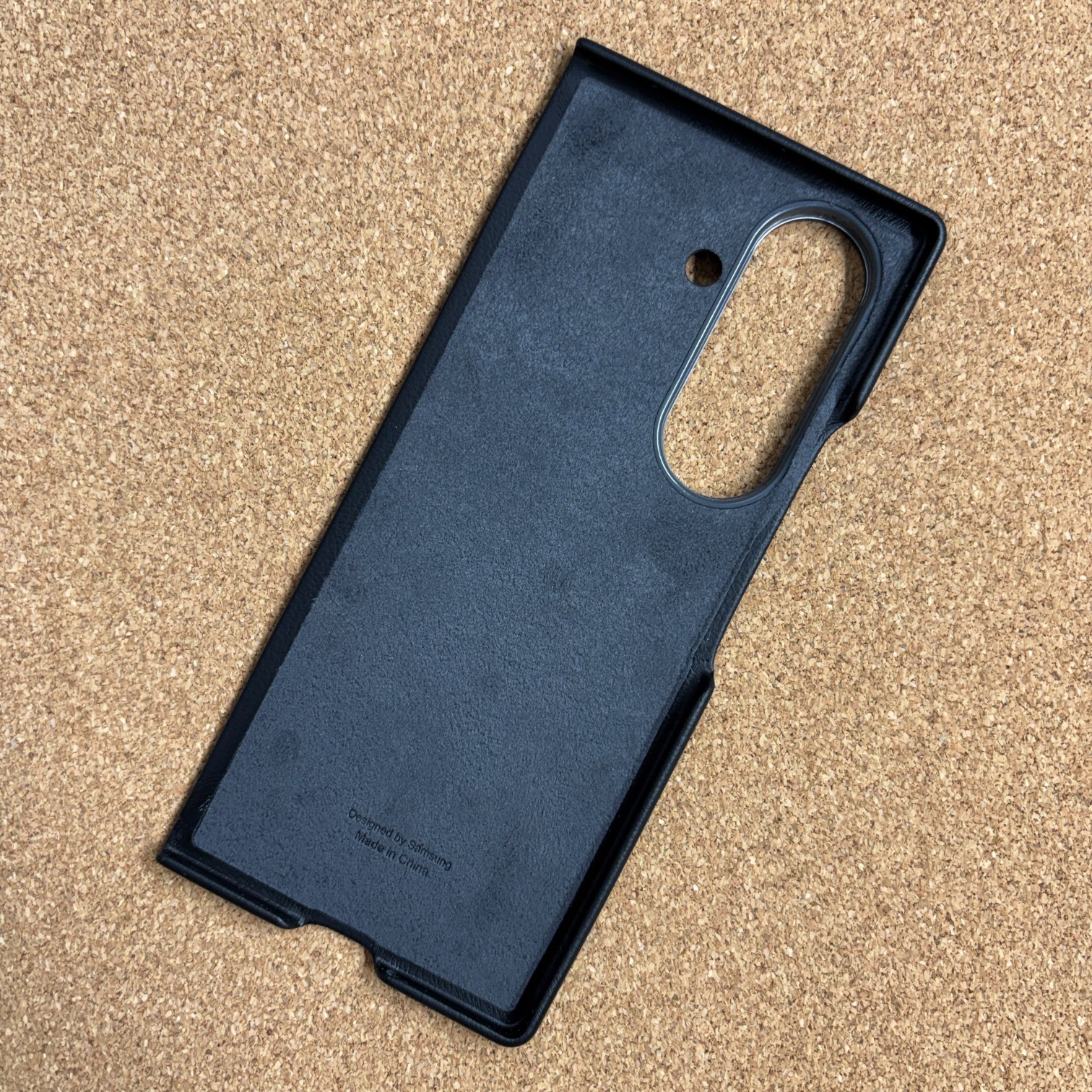 Samsung Galaxy Z Fold 8 Ultra Premium Leather Back Cover - Image 3