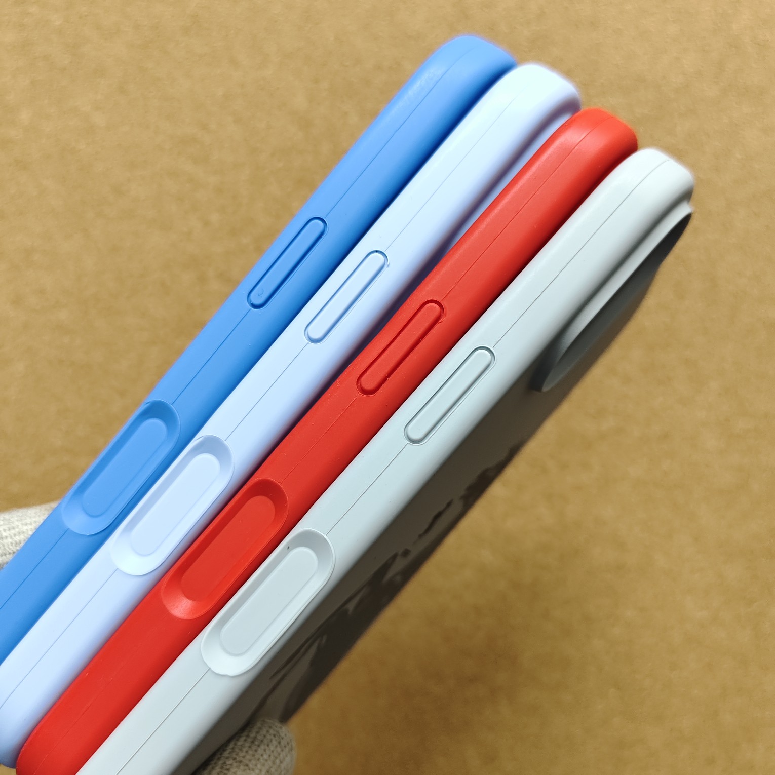 iPhone 16 Pro OG Silicon Back Cover With Soft Cloth inside Ferrari Print - Image 3