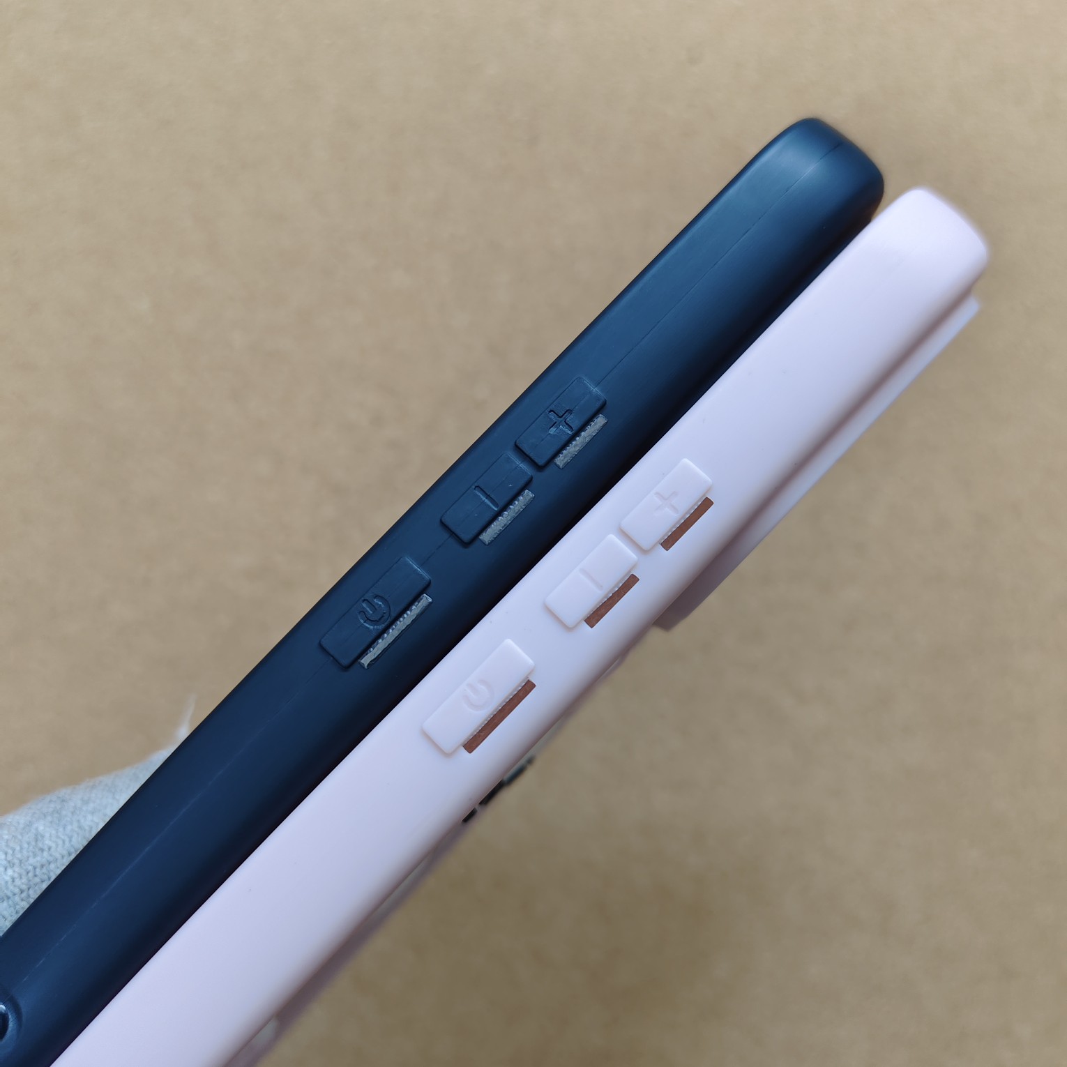 Realme 16 Pro Stylish Silicon Hello Kitty Thick Back Cover - Image 3
