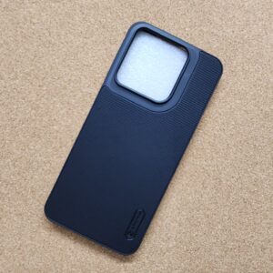 Motorola Edge 70 Pro Black Nilkin Back Cover With Cloth Inside