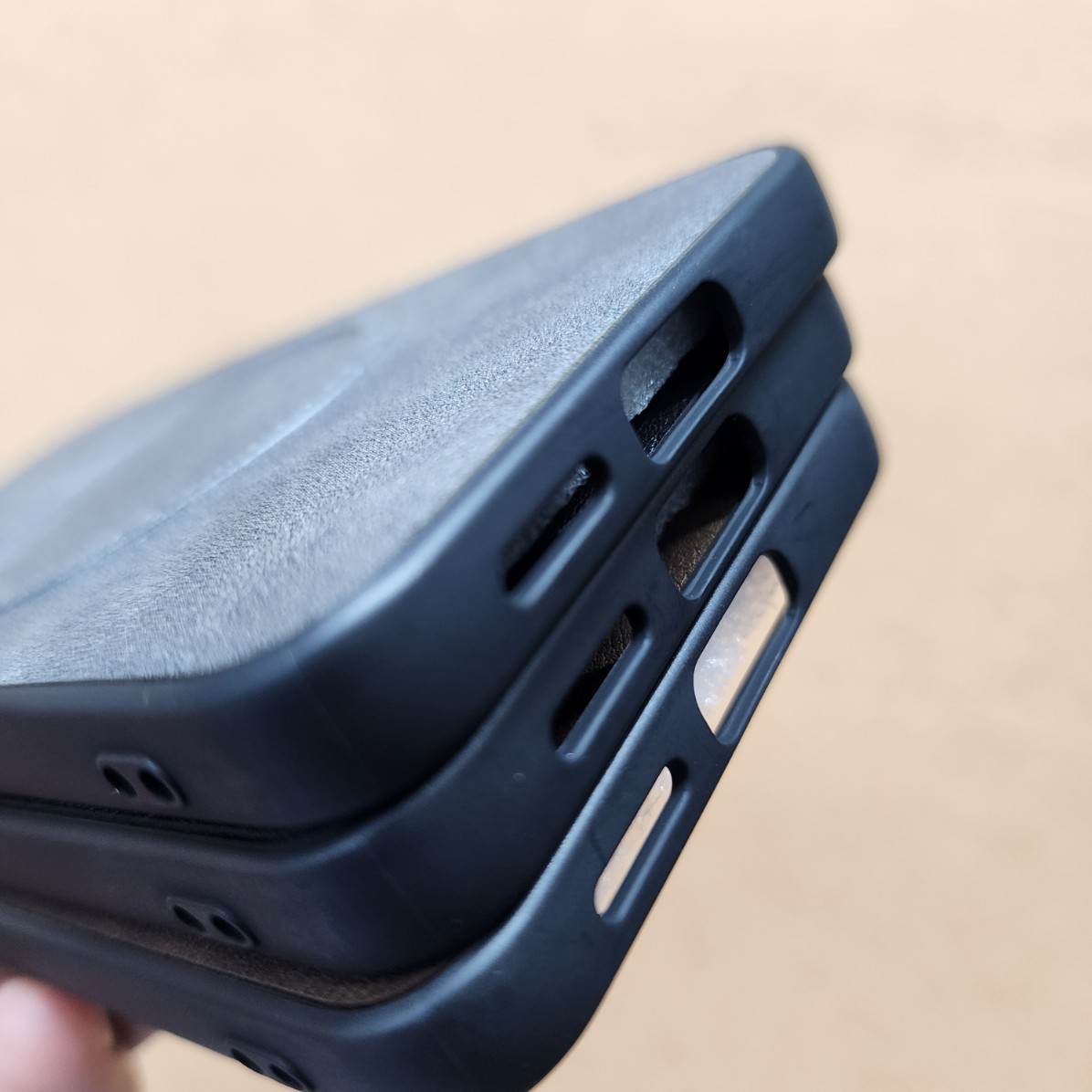Samsung Galaxy S25 & S24 Premium Leather Magsafe Back Cover - Image 7