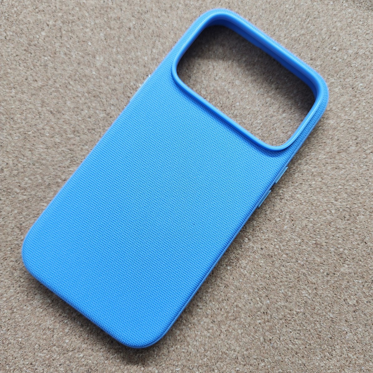 OnePlus 15 Puffer Leather Back Cover with cloth inside ! OnePlus 15 Leather Case