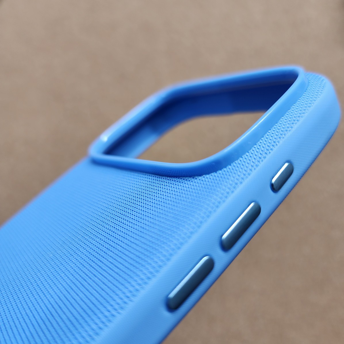 iPhone 18 Pro & 18 Pro Max Tecnwoven Back Cover with Camera Ring - Image 3
