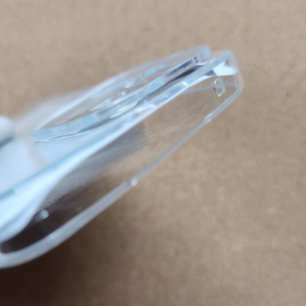 Vivo S2 FE Transparent Back Cover TOTU 2X ( Buy One Get One Free) - Image 4