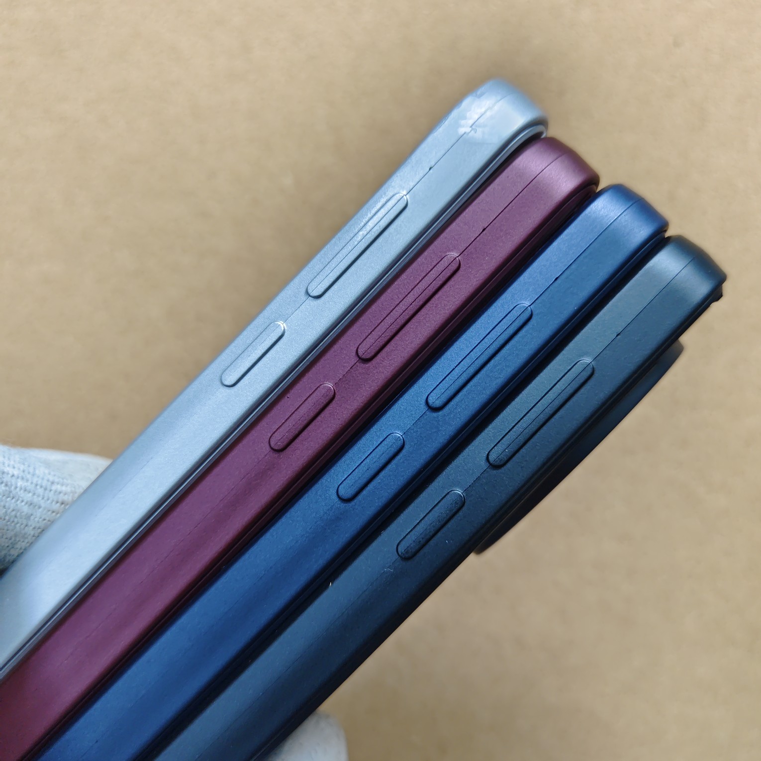 Vivo X300 Premium Hard Suitcase Back cover - Image 3